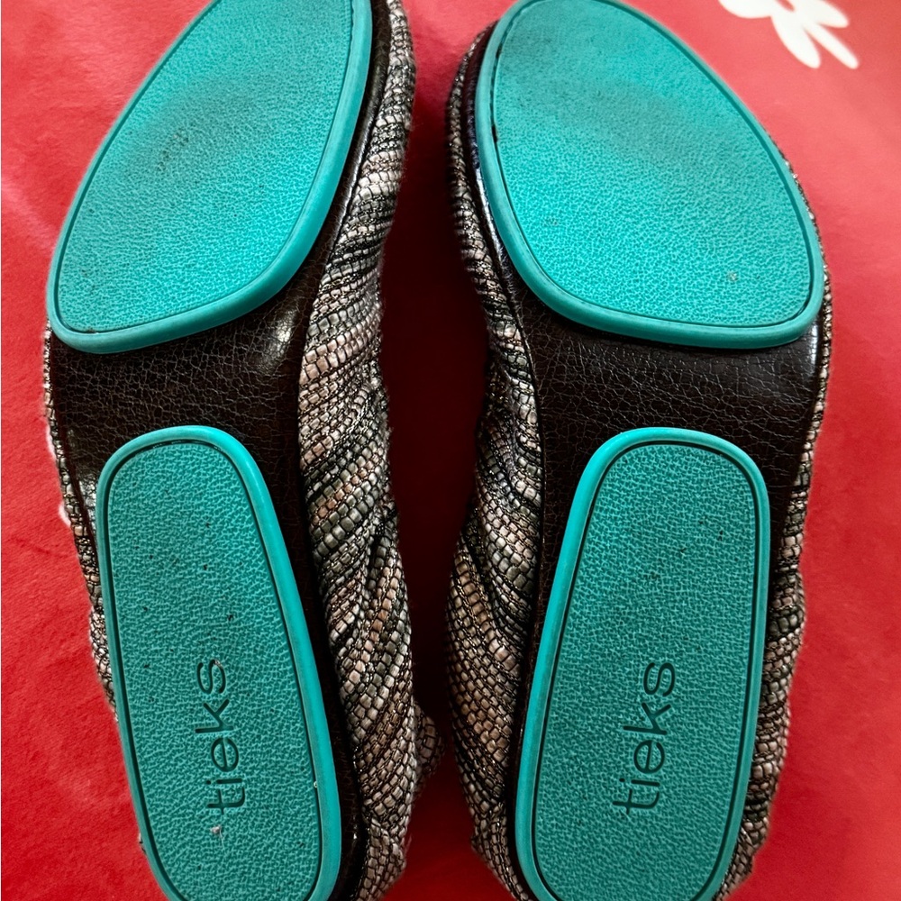Tieks Mohave size 10 (fits like 9.5) - Picture 7 of 10